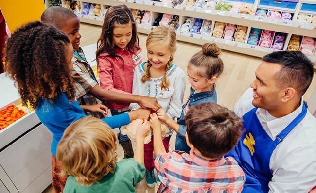 Build a Bear Birthday Party Gone Wrong Mom Forces 6 Yr Olds To Give 